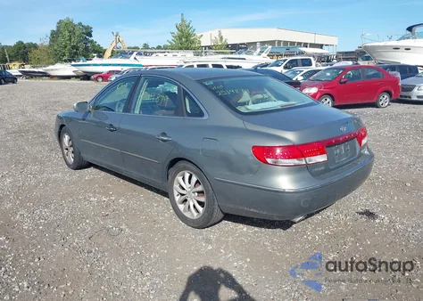 2006 Hyundai Azera Limited/Se z USA, uszkodzony, nr VIN KMHFC46F46A053805